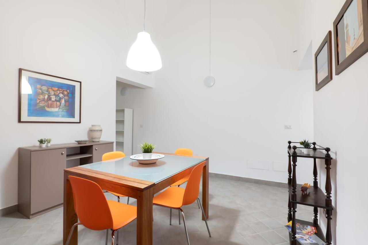 Апартаменти Woodenloft14 Катанія Екстер'єр фото